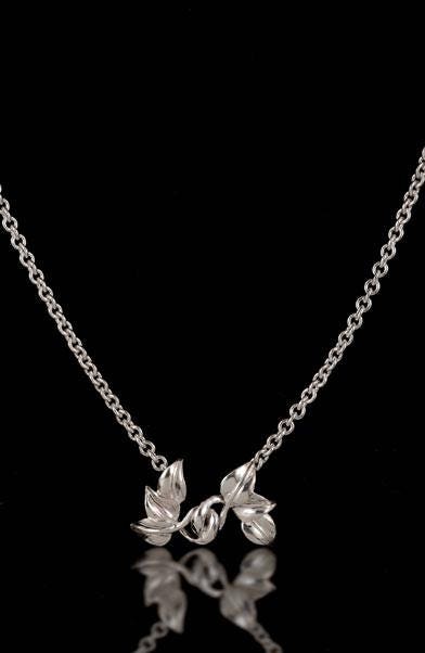 Leaves - The Itty Bitty Six-Leaf Pendant