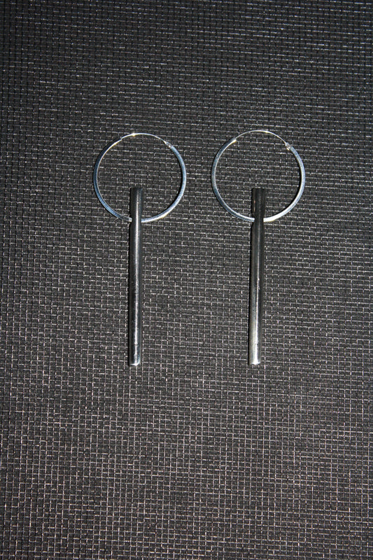 sterling silver hoop earring with solid bar